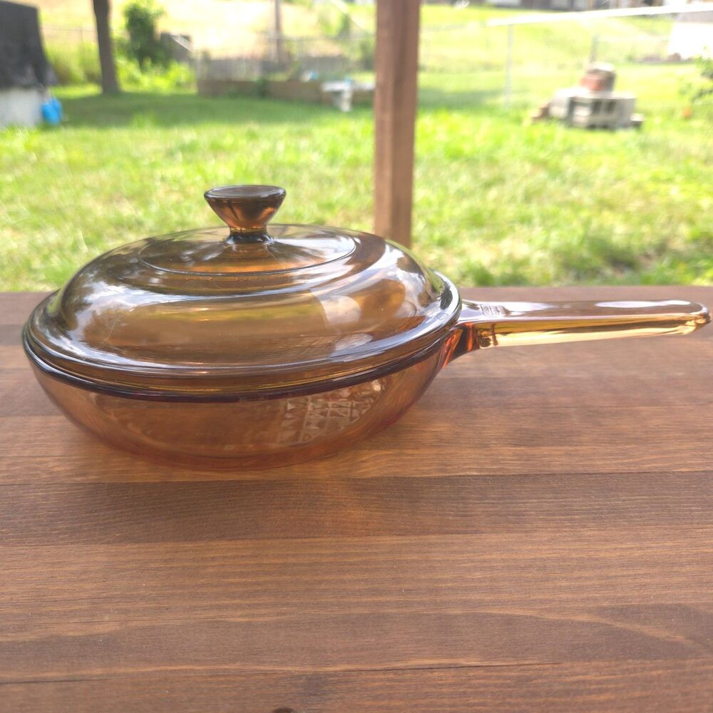 Corningware Amber Glass Covered Saucepan with Handle